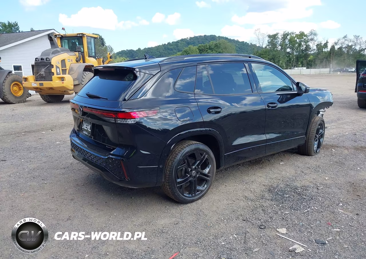 2026 Volkswagen Tiguan Se R-Line Black VIN:3VVGR7RM0TM065386 - 4