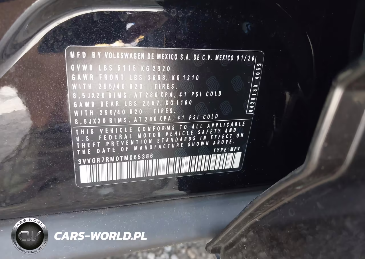 2026 Volkswagen Tiguan Se R-Line Black VIN:3VVGR7RM0TM065386 - 9
