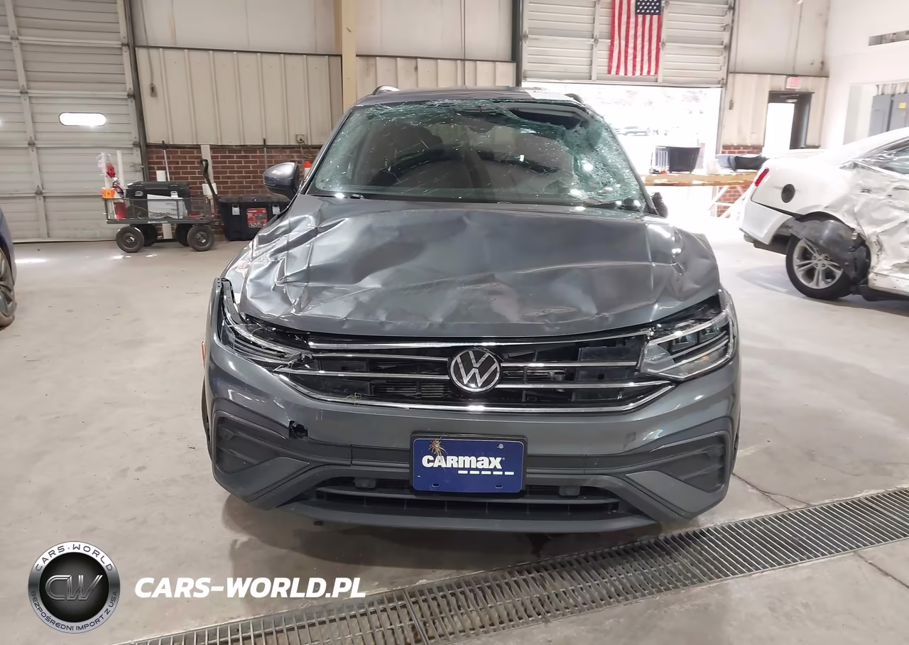 2023 Volkswagen Tiguan 2.0T S VIN:3VVRB7AX0PM102669 - 13