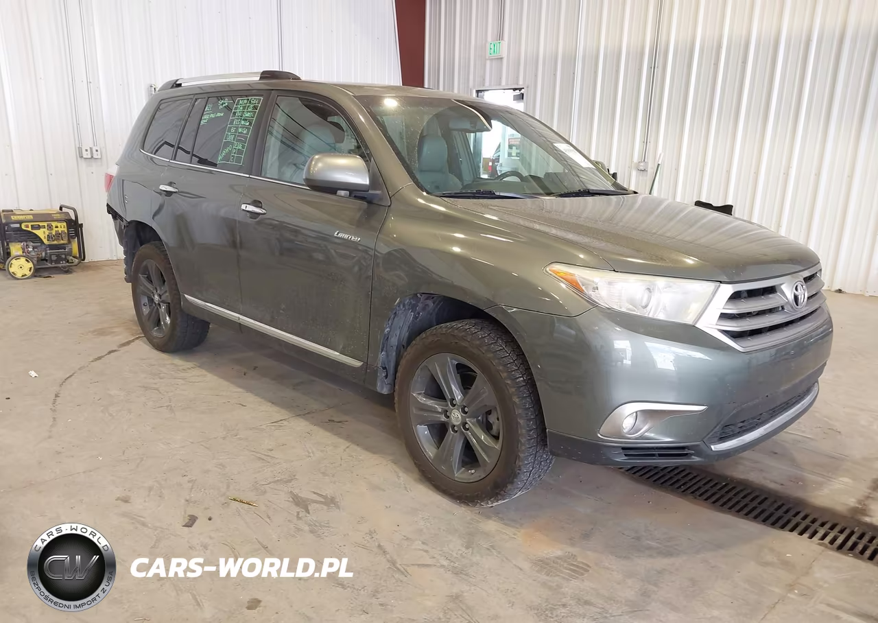 2013 Toyota Highlander Limited V6