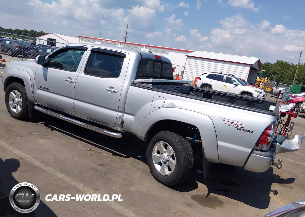 2011 Toyota Tacoma Prerunner V6 VIN:3TMKU4HN8BM029511 - 3