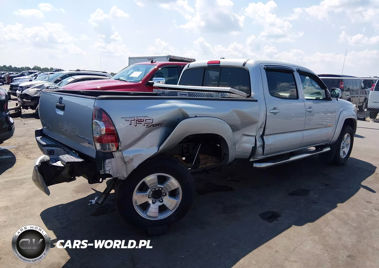 2011 Toyota Tacoma Prerunner V6 VIN:3TMKU4HN8BM029511 - 4