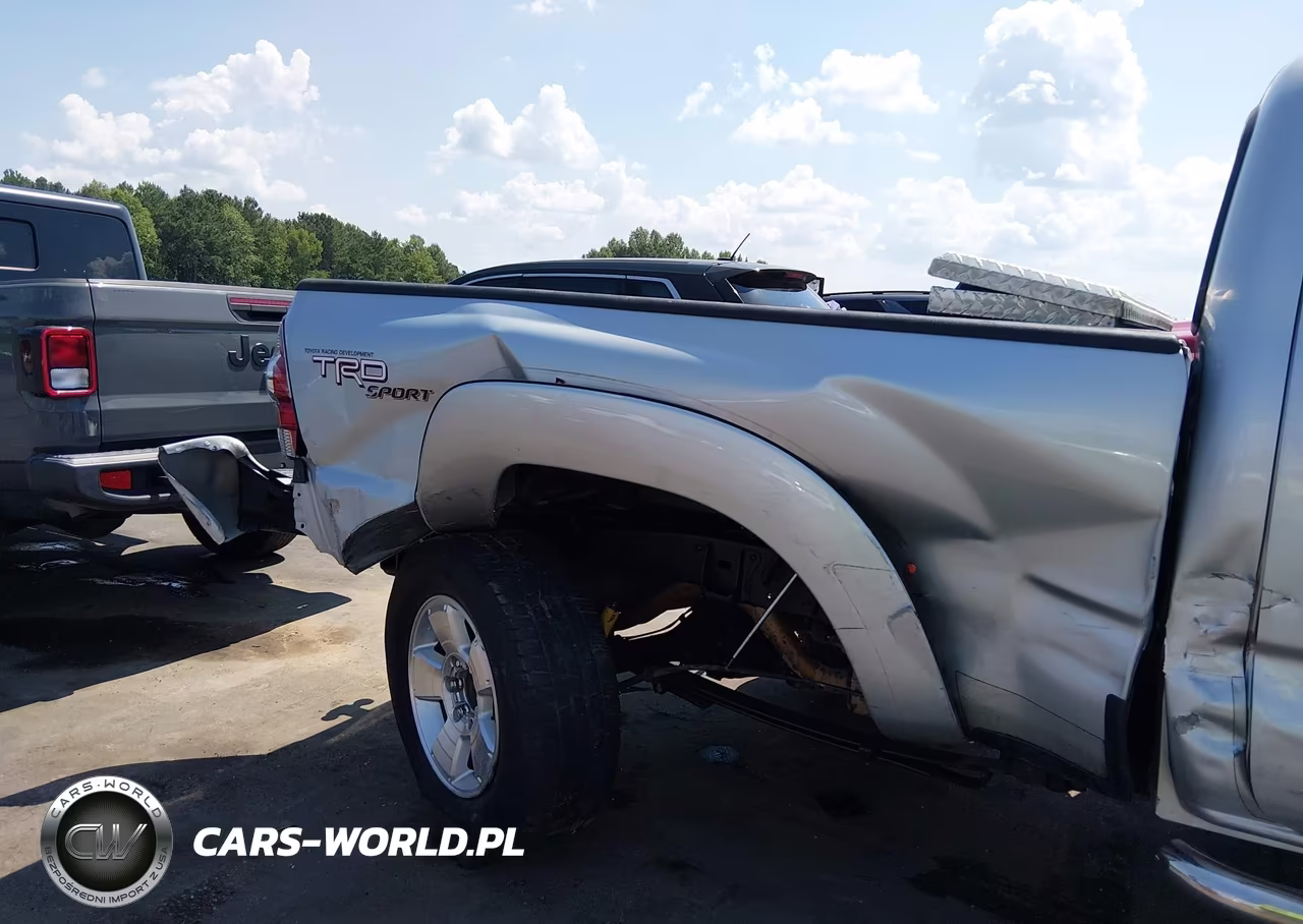 2011 Toyota Tacoma Prerunner V6 VIN:3TMKU4HN8BM029511 - 6