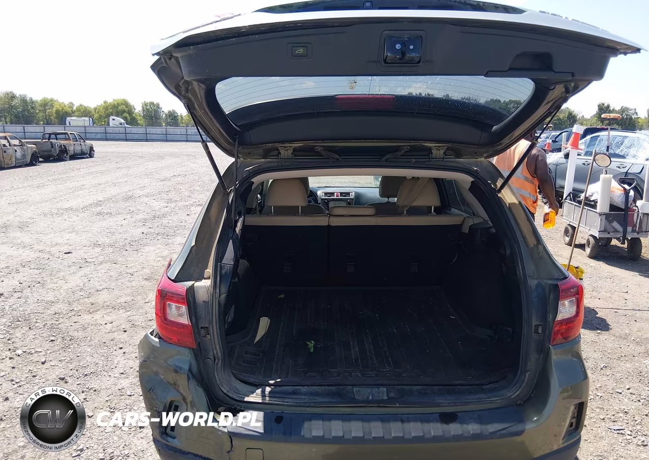 2015 Subaru Outback 2.5I Limited VIN:4S4BSAJC6F3327829 - 17