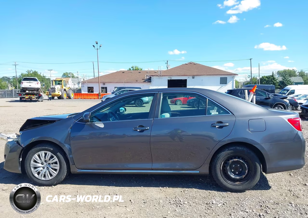 2012 Toyota Camry Le VIN:4T4BF1FK3CR193328 - 14