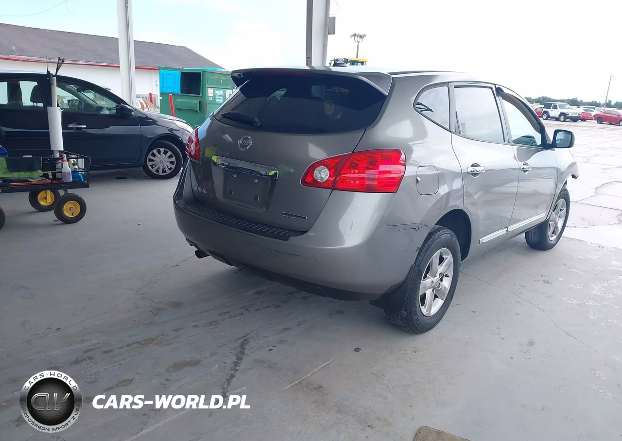 2013 Nissan Rogue S VIN:JN8AS5MT7DW547029 - 4