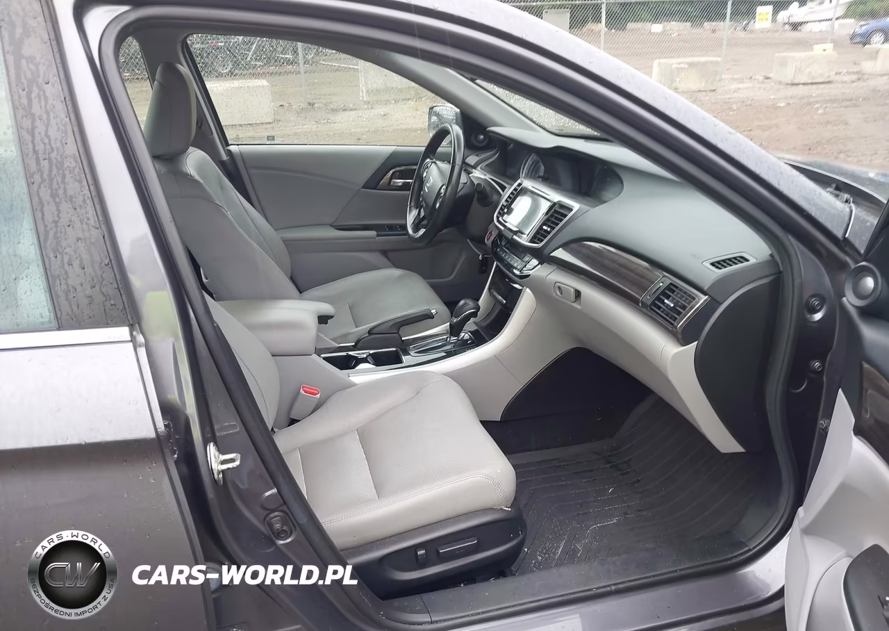 2017 Honda Accord Ex-L VIN:1HGCR2F82HA242923 - 5