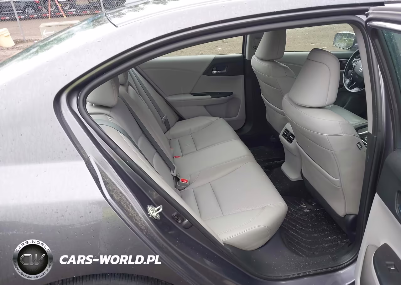 2017 Honda Accord Ex-L VIN:1HGCR2F82HA242923 - 8