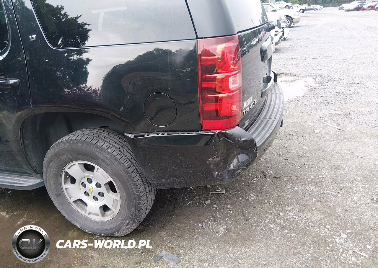 2013 Chevrolet Tahoe Lt VIN:1GNSKBE09DR203422 - 17