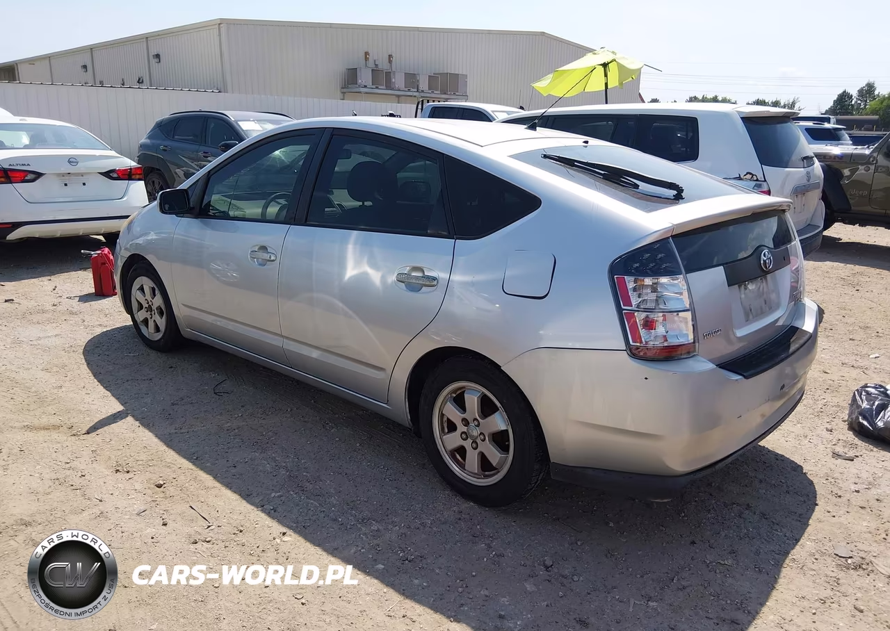 2005 Toyota Prius VIN:JTDKB22U557010813 - 3