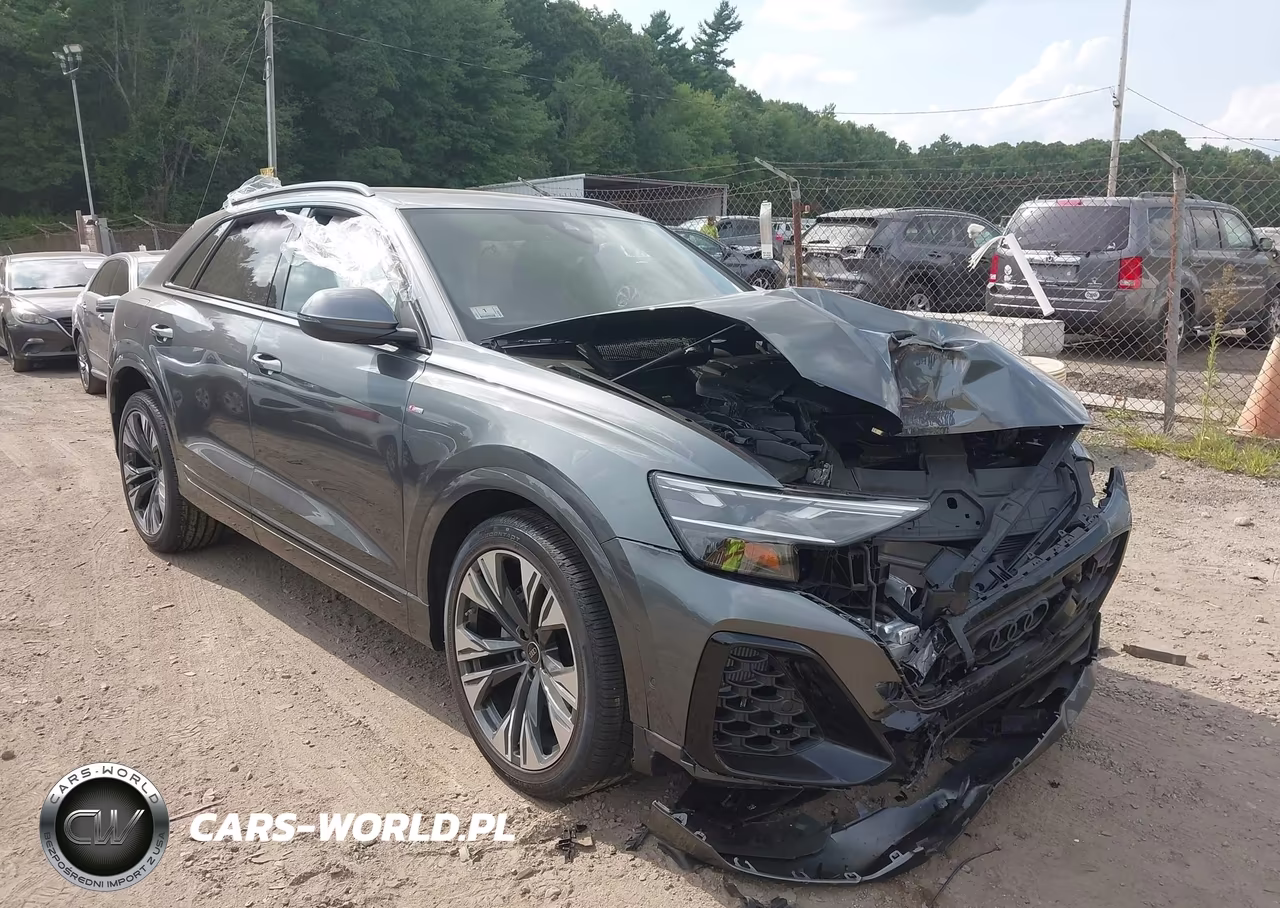 2026 Audi Q8 Premium Plus 55 Tfsi Quattro Tiptronic VIN:WA1EVBF12TD011656 - 1