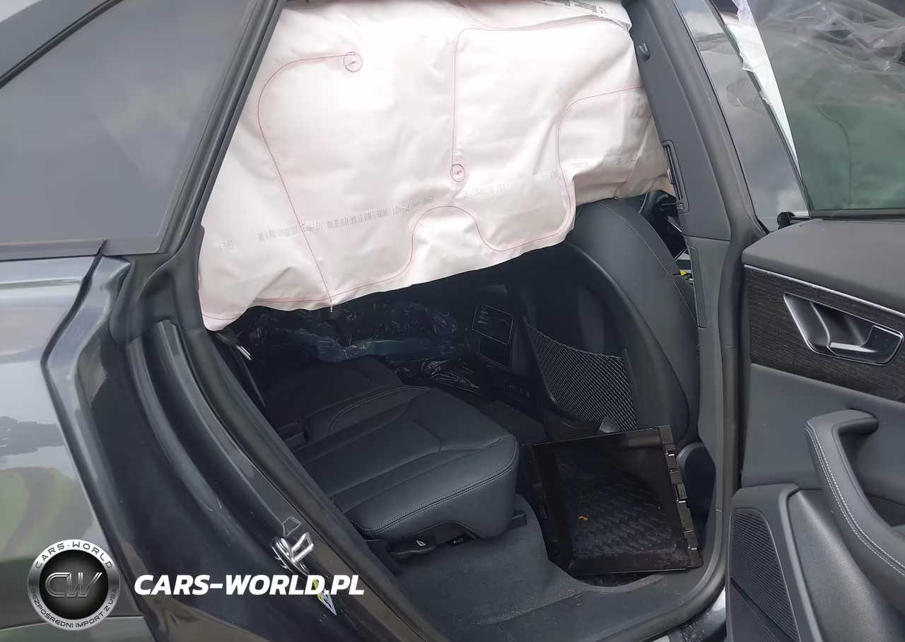 2026 Audi Q8 Premium Plus 55 Tfsi Quattro Tiptronic VIN:WA1EVBF12TD011656 - 8