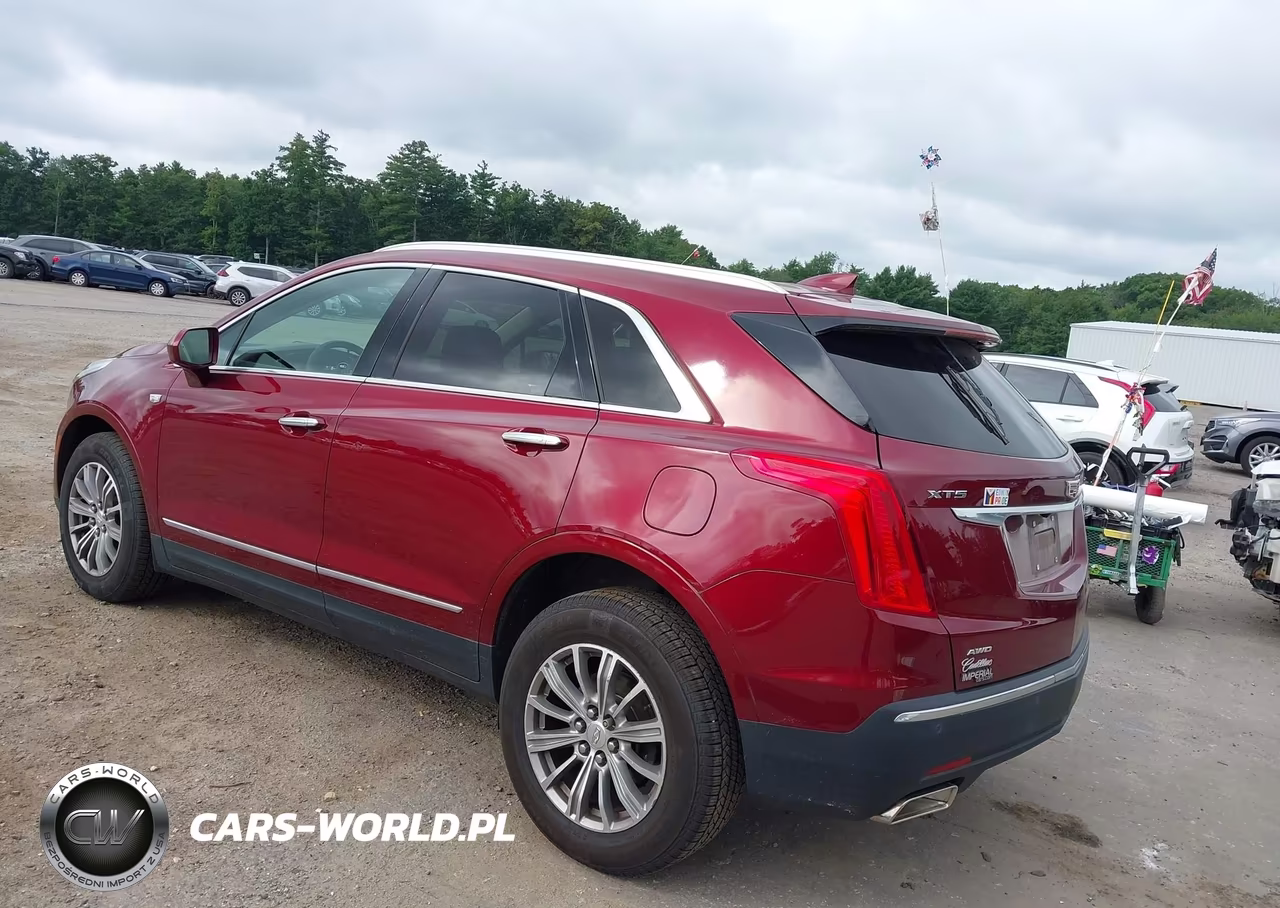 2017 Cadillac Xt5 Luxury VIN:1GYKNDRS5HZ146174 - 3