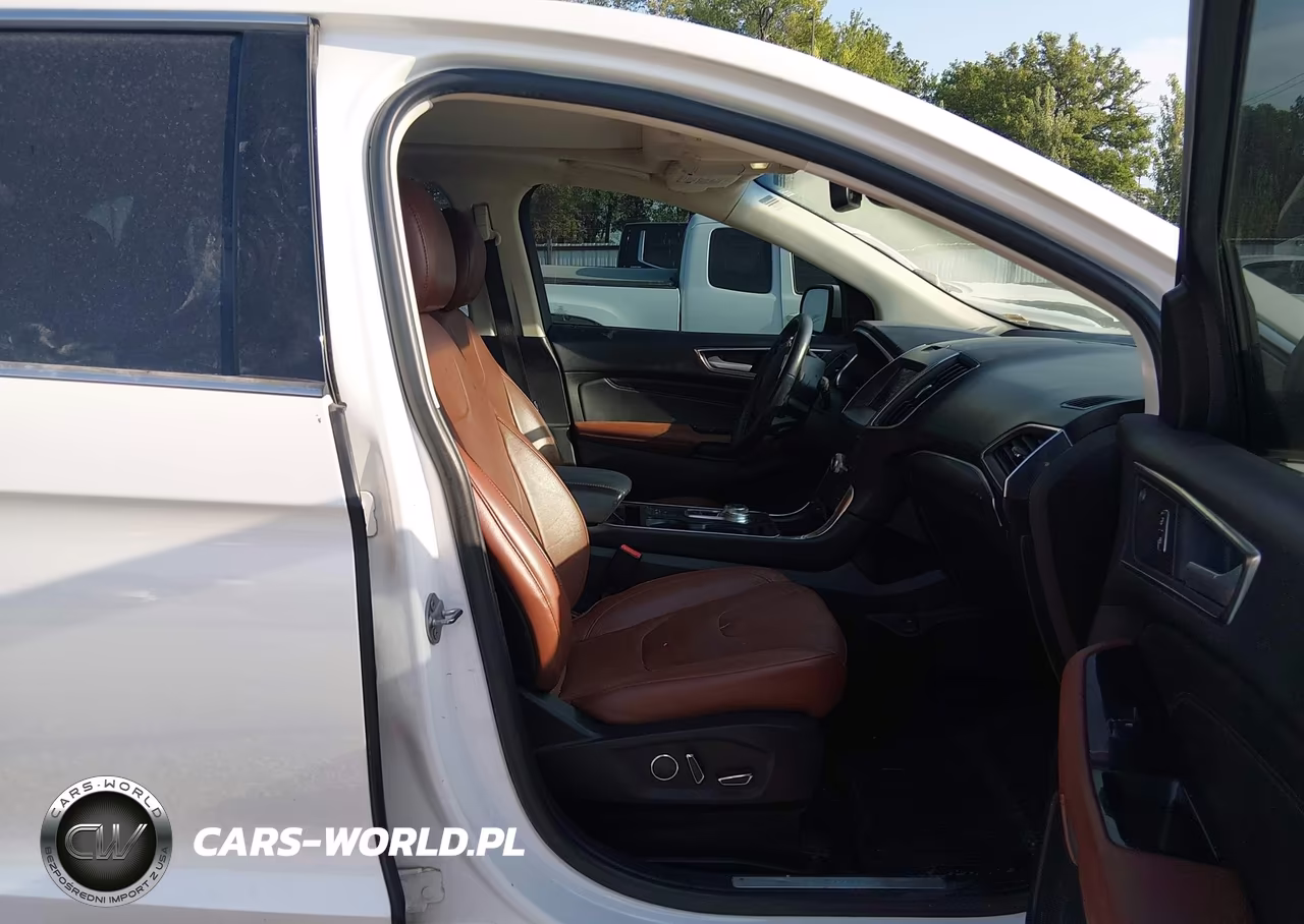 2019 Ford Edge Titanium VIN:2FMPK4K9XKBB32384 - 5