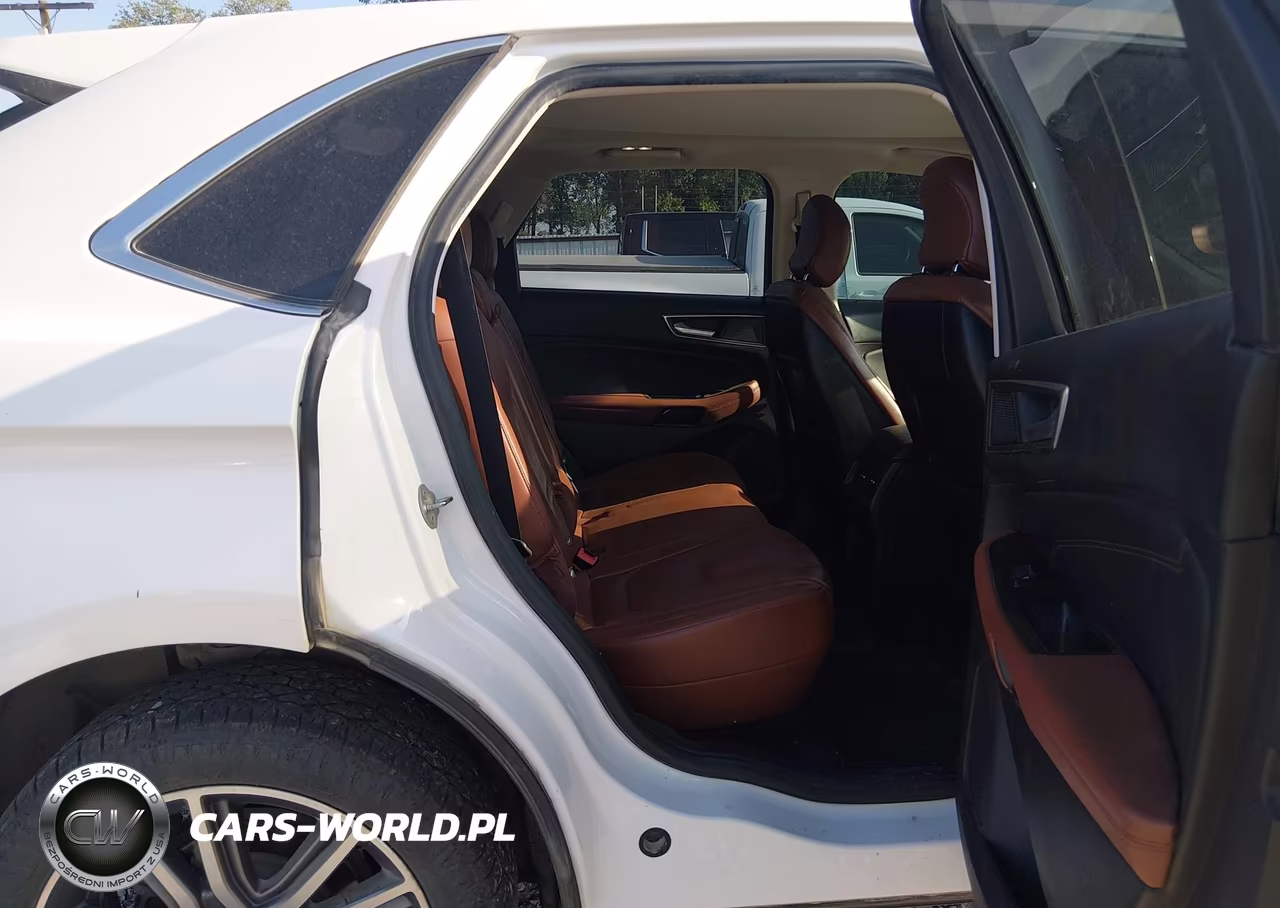2019 Ford Edge Titanium VIN:2FMPK4K9XKBB32384 - 8