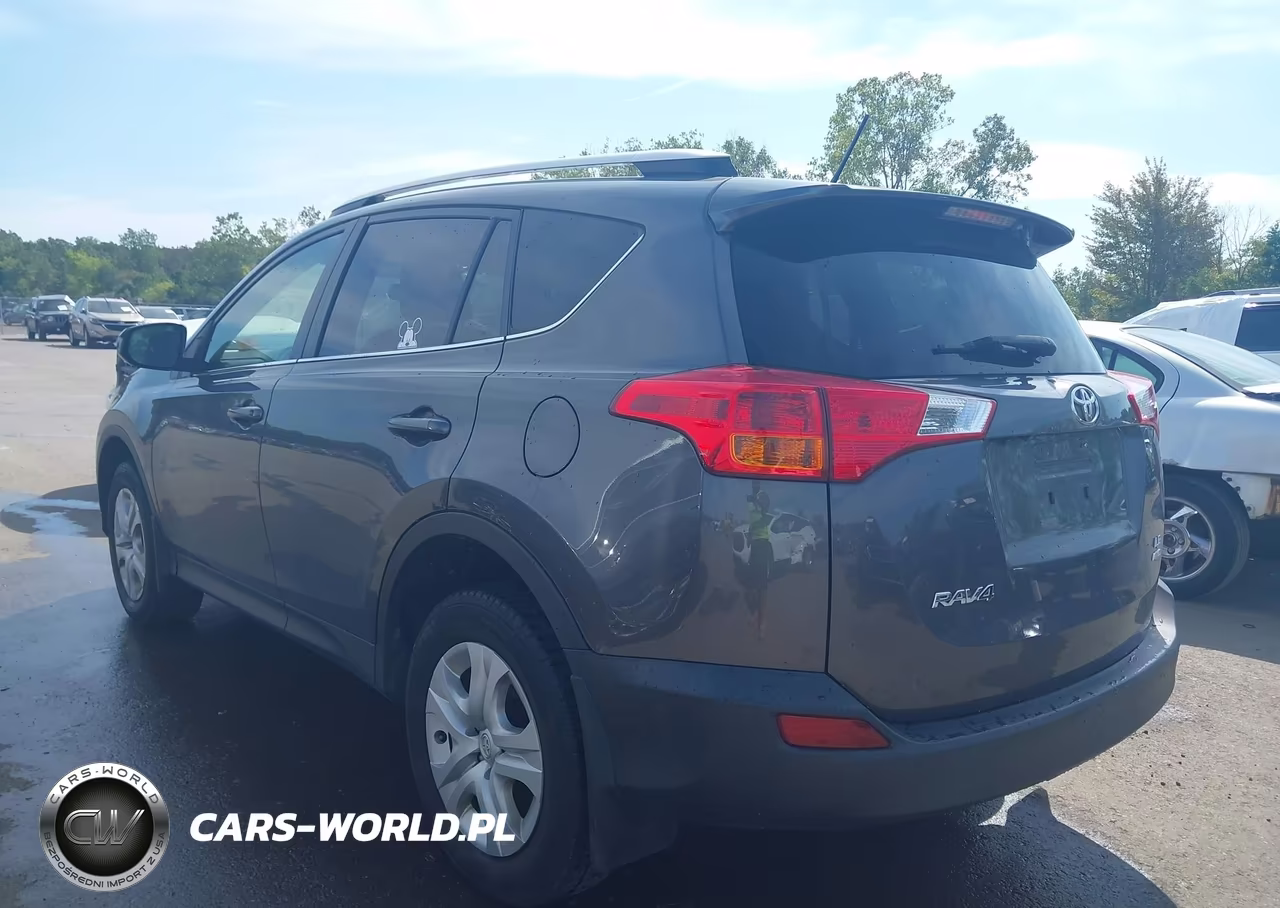2015 Toyota Rav4 Le VIN:JTMBFREV3FJ035795 - 3