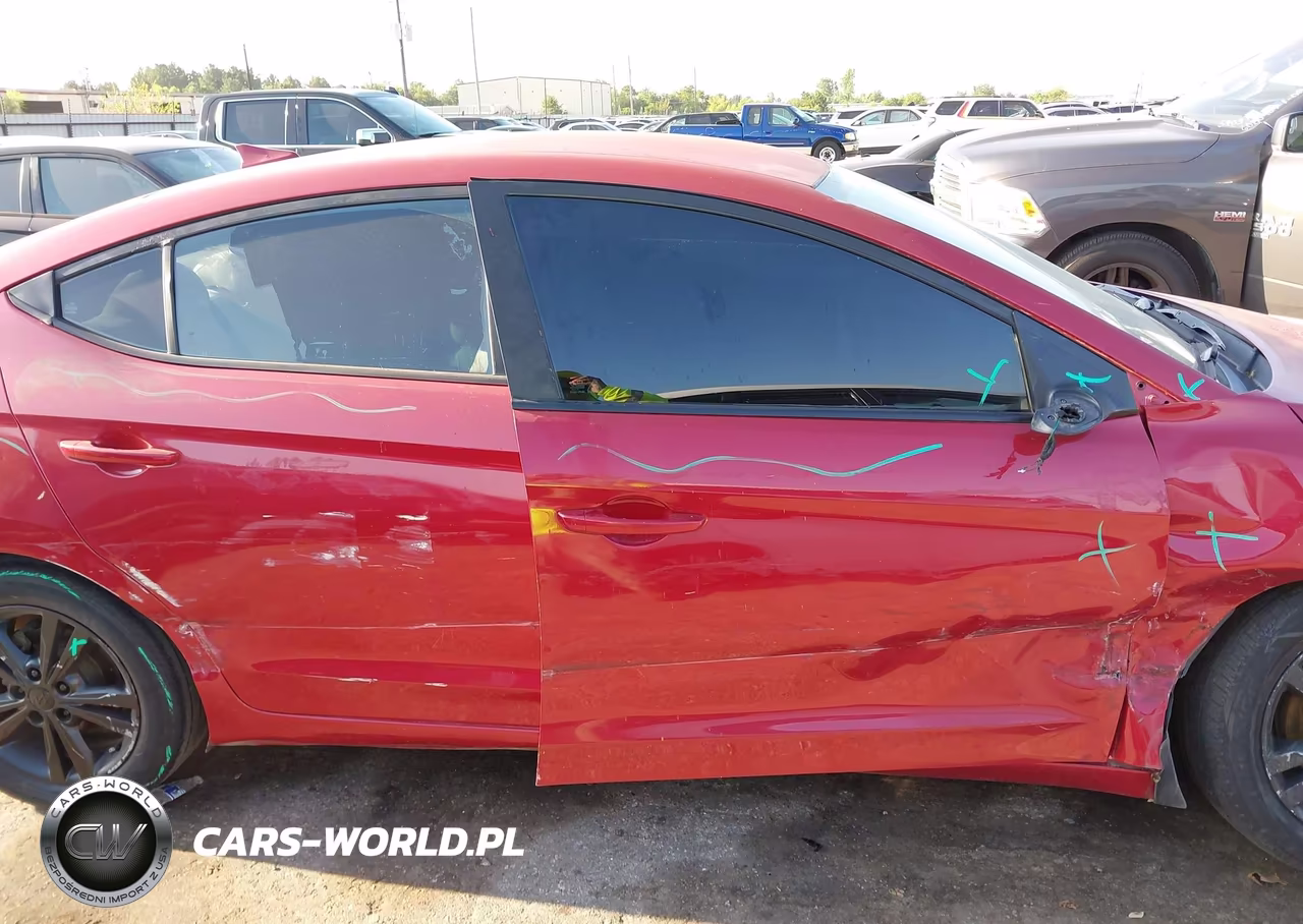 2018 Hyundai Elantra Sel VIN:5NPD84LF0JH335037 - 13
