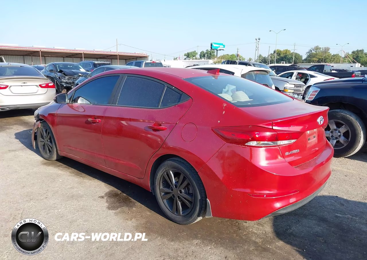 2018 Hyundai Elantra Sel VIN:5NPD84LF0JH335037 - 3