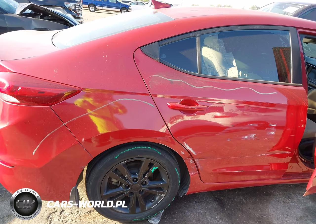 2018 Hyundai Elantra Sel VIN:5NPD84LF0JH335037 - 6