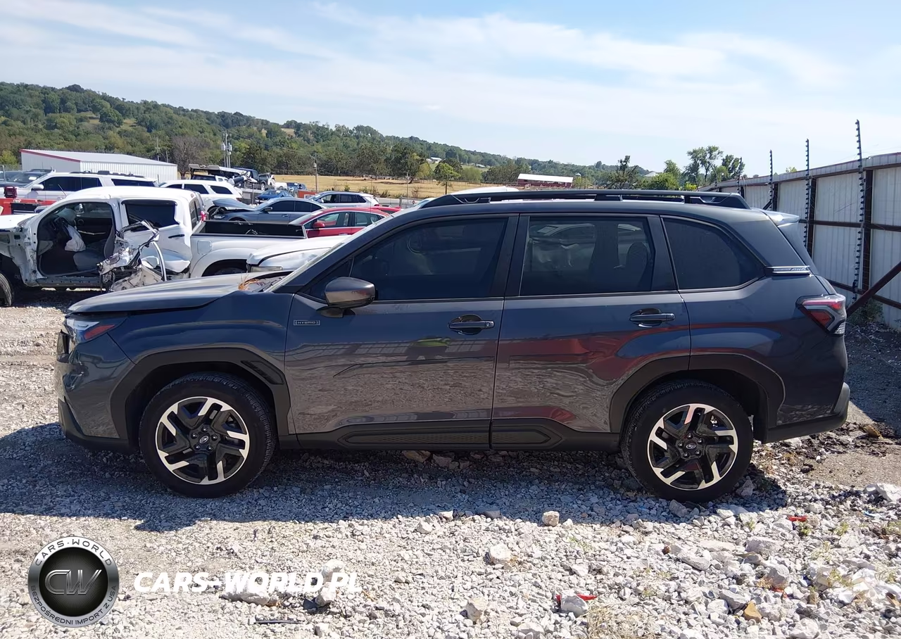 2025 Subaru Forester Premium Hybrid VIN:JF2SLSED6SH406619 - 14
