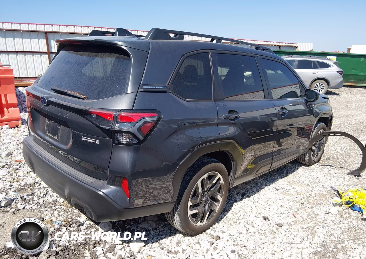 2025 Subaru Forester Premium Hybrid VIN:JF2SLSED6SH406619 - 4