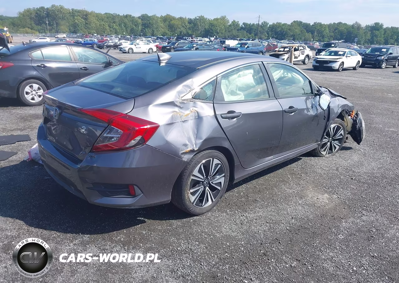 2018 Honda Civic Ex-T VIN:JHMFC1F33JX031582 - 4