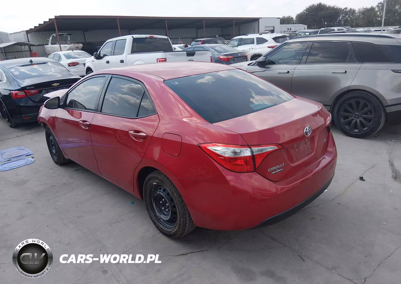2015 Toyota Corolla Le VIN:2T1BURHE4FC479412 - 3