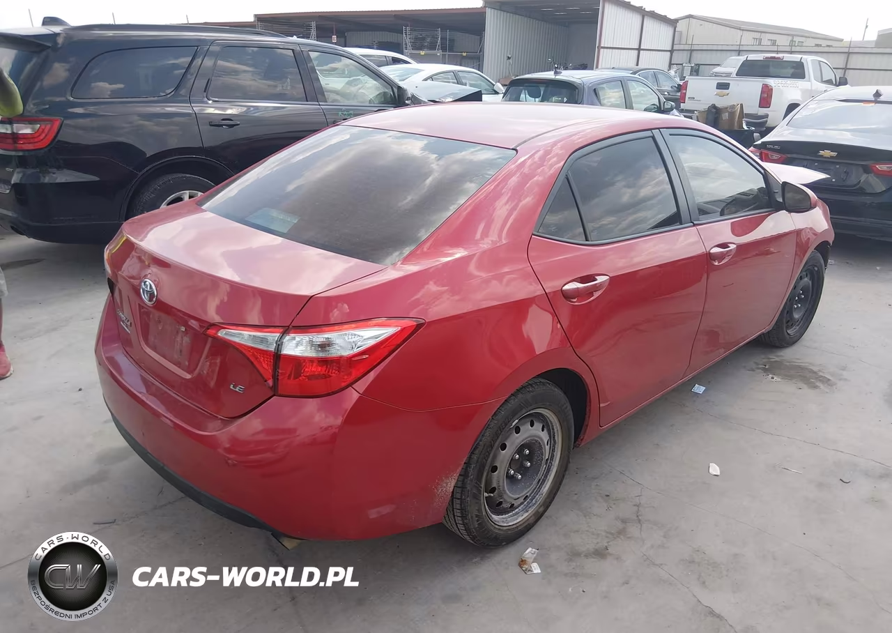 2015 Toyota Corolla Le VIN:2T1BURHE4FC479412 - 4