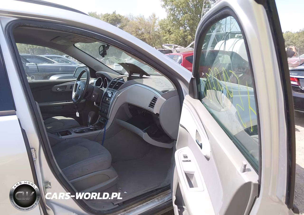 2011 Chevrolet Traverse Ls VIN:1GNKVFED7BJ345281 - 5