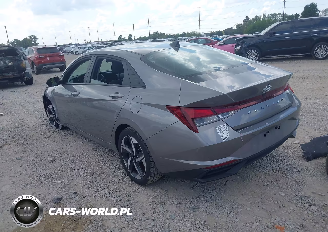 2023 Hyundai Elantra Sel VIN:KMHLS4AG2PU527479 - 3