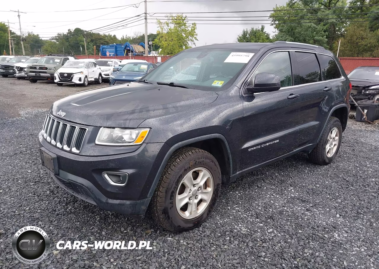 2015 Jeep Grand Cherokee Laredo VIN:1C4RJFAG5FC853021 - 2