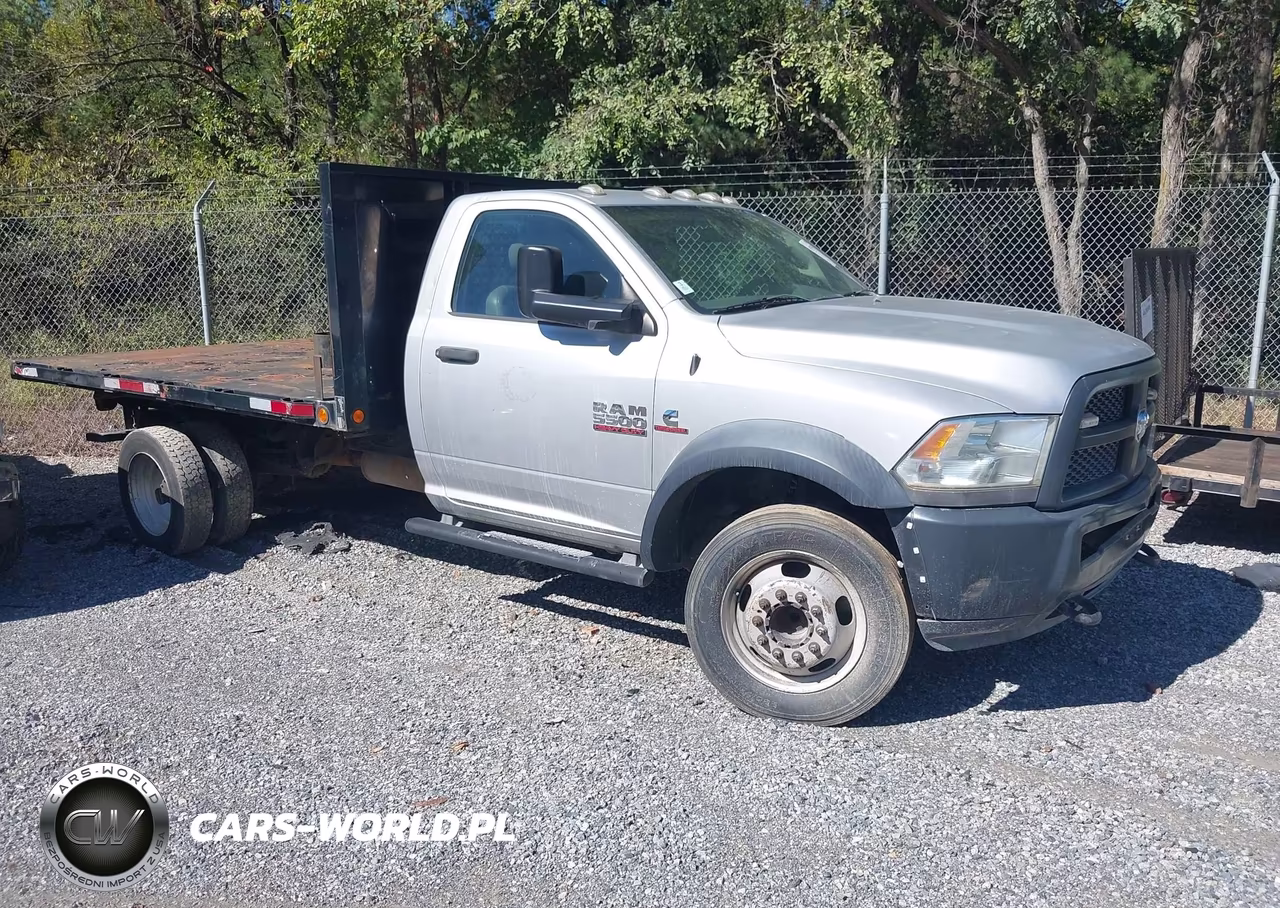 2015 Ram 5500 Chassis Tradesman-Slt