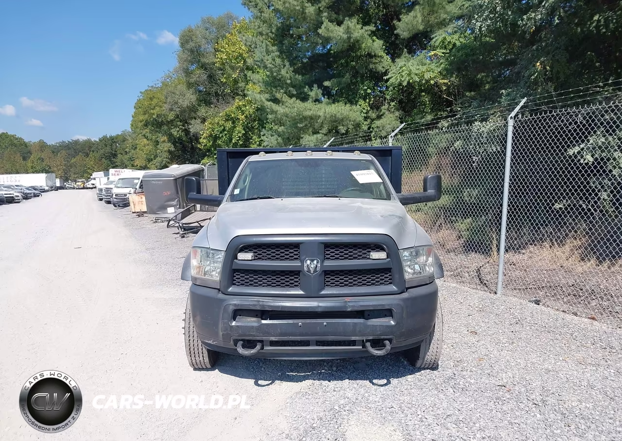 2015 Ram 5500 Chassis Tradesman-Slt VIN:3C7WRMBL3FG577983 - 12