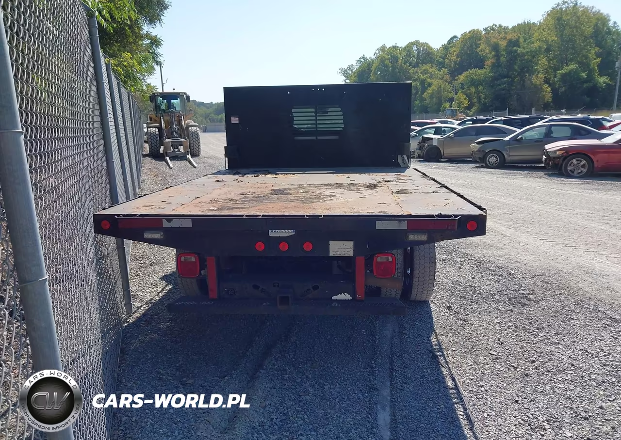 2015 Ram 5500 Chassis Tradesman-Slt VIN:3C7WRMBL3FG577983 - 15