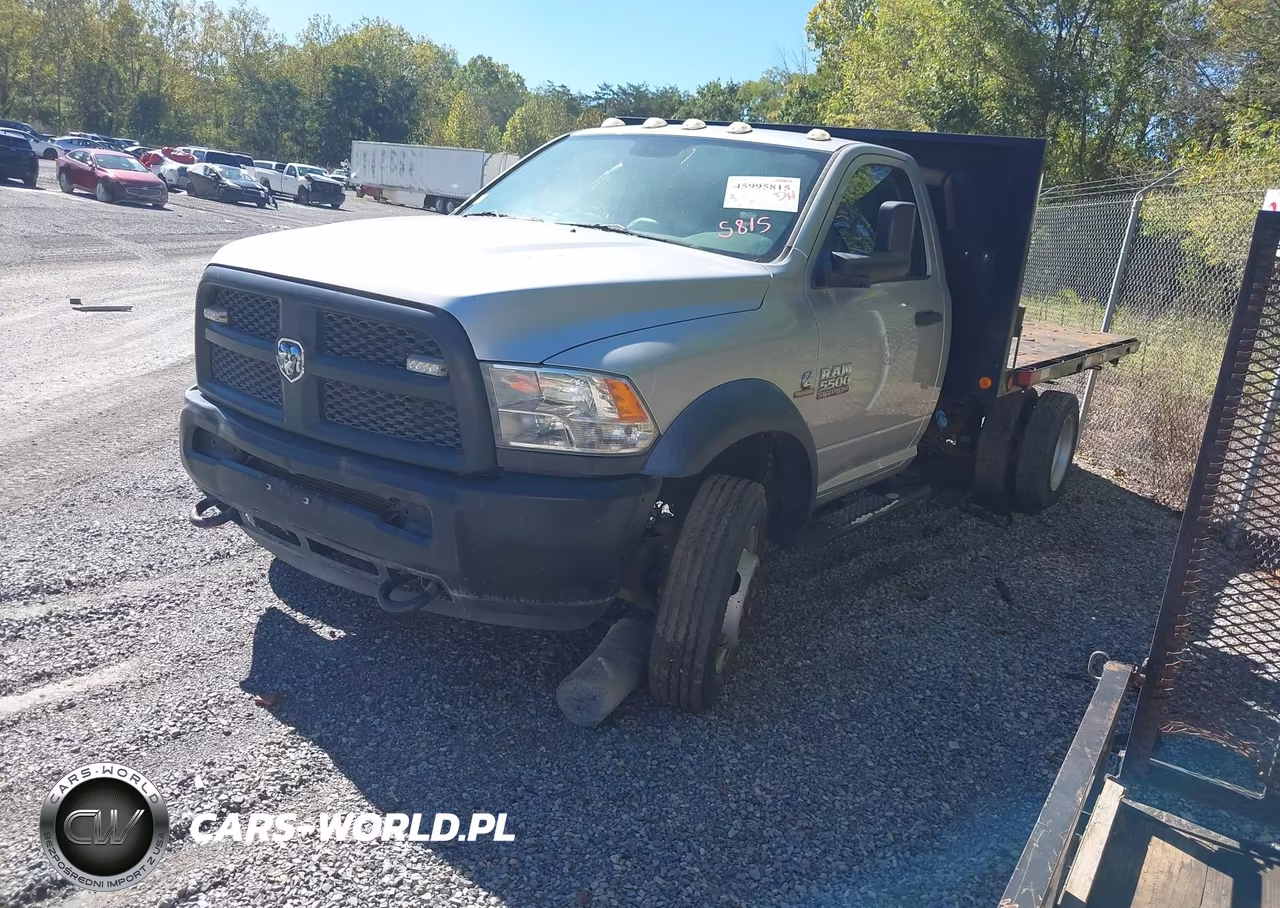 2015 Ram 5500 Chassis Tradesman-Slt VIN:3C7WRMBL3FG577983 - 2