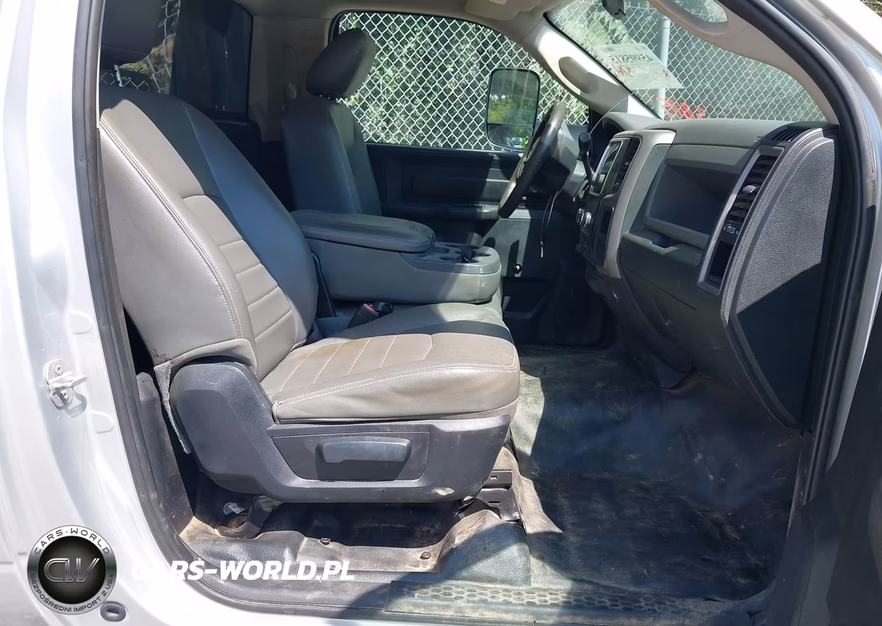 2015 Ram 5500 Chassis Tradesman-Slt VIN:3C7WRMBL3FG577983 - 7