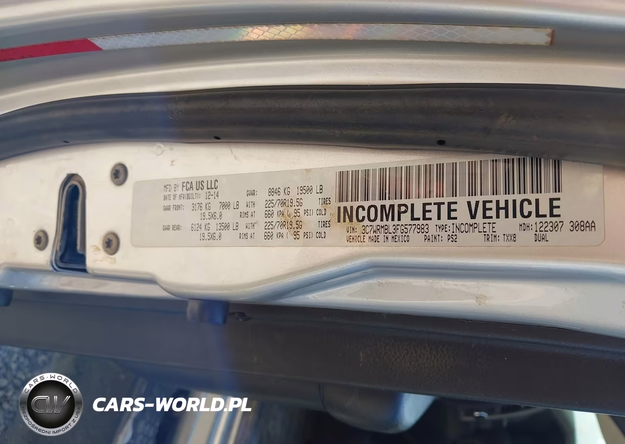 2015 Ram 5500 Chassis Tradesman-Slt VIN:3C7WRMBL3FG577983 - 8