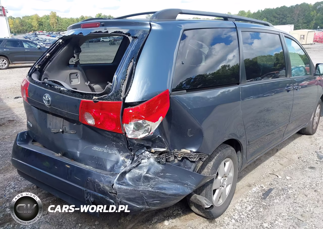 2010 Toyota Sienna Le VIN:5TDKK4CC6AS314251 - 12