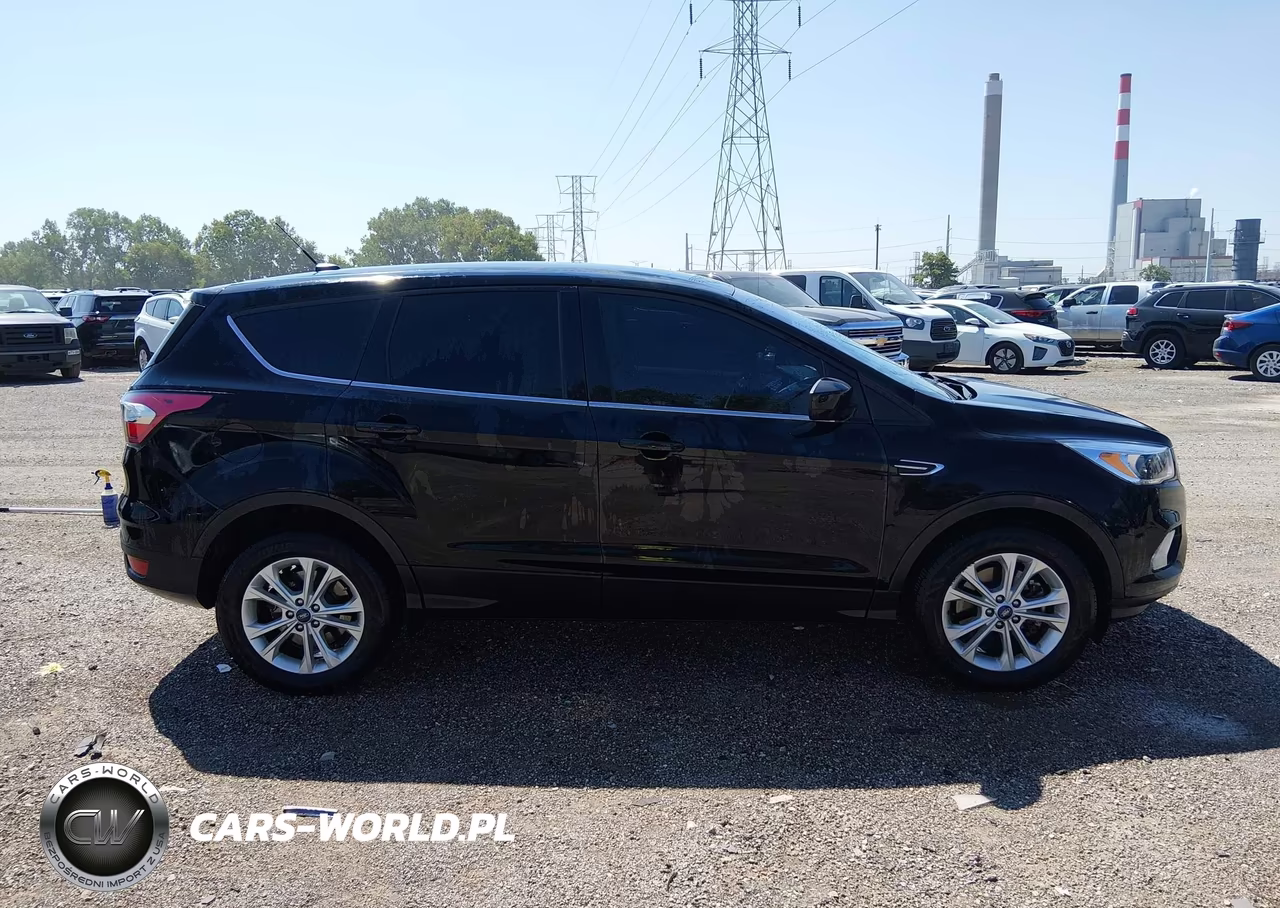 2017 Ford Escape Se VIN:1FMCU9GD0HUE50374 - 13