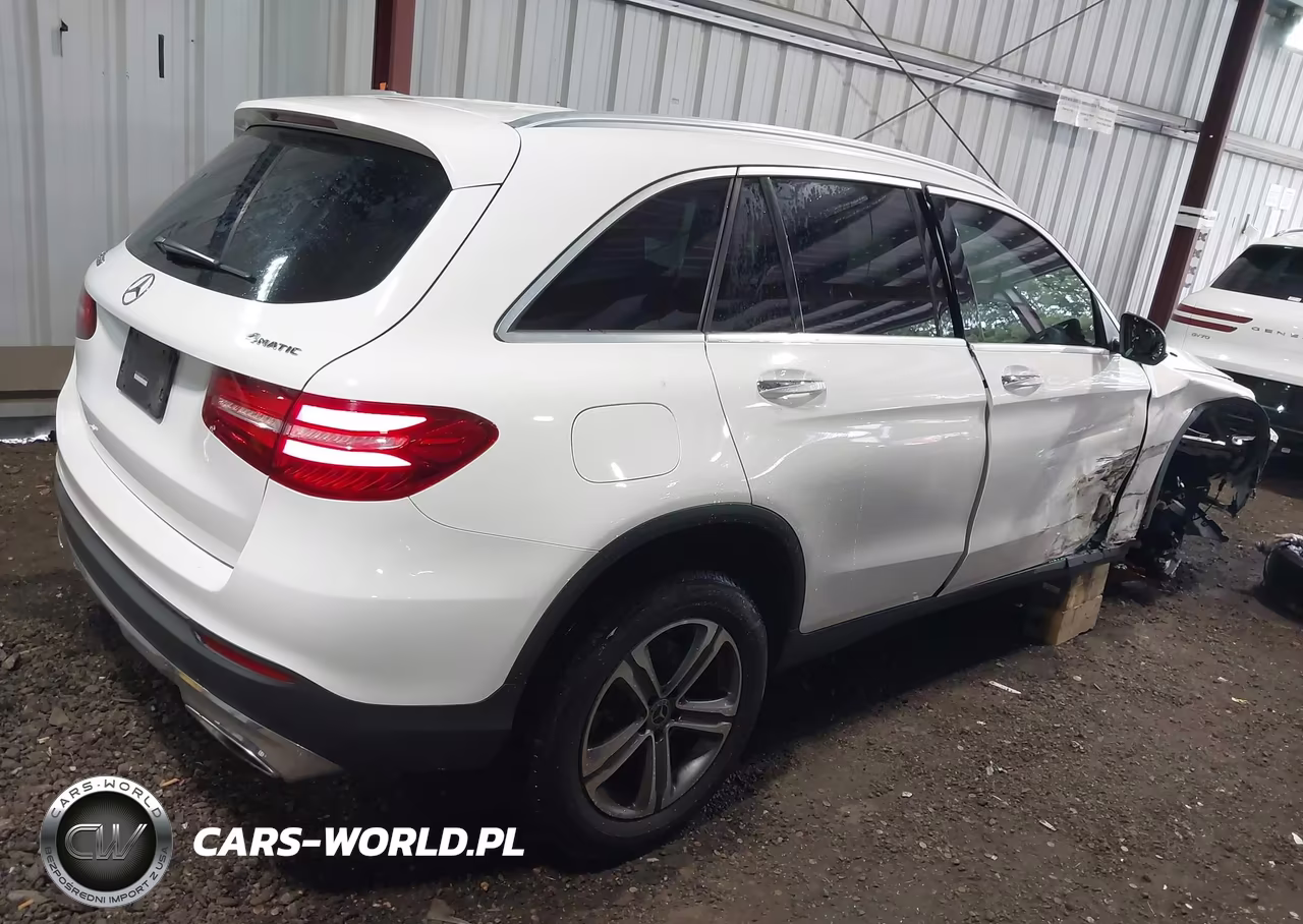 2019 Mercedes-Benz Glc 300 4Matic VIN:WDC0G4KB3KV195268 - 4