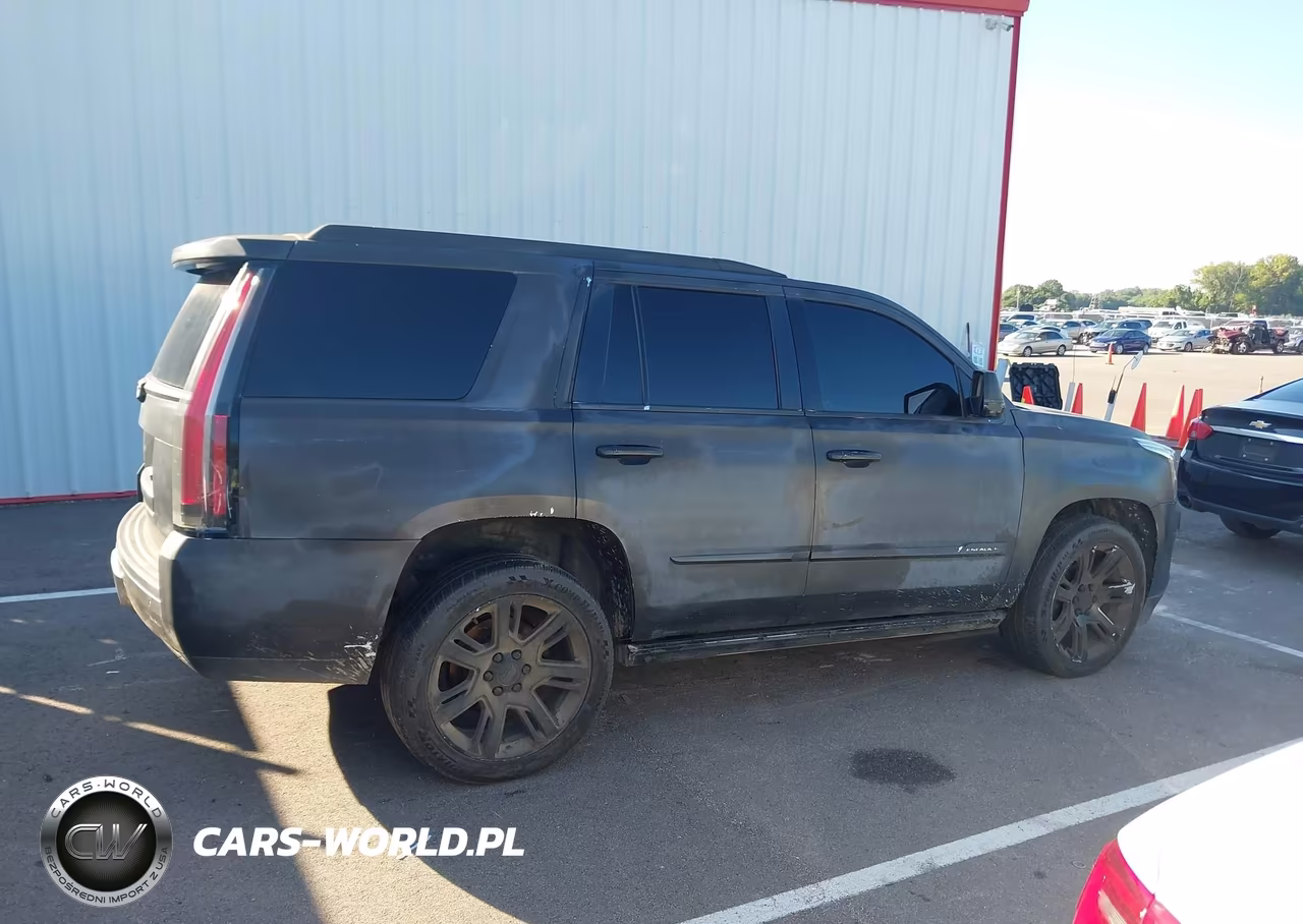 2016 Cadillac Escalade Premium Collection VIN:1GYS3CKJXGR368712 - 13