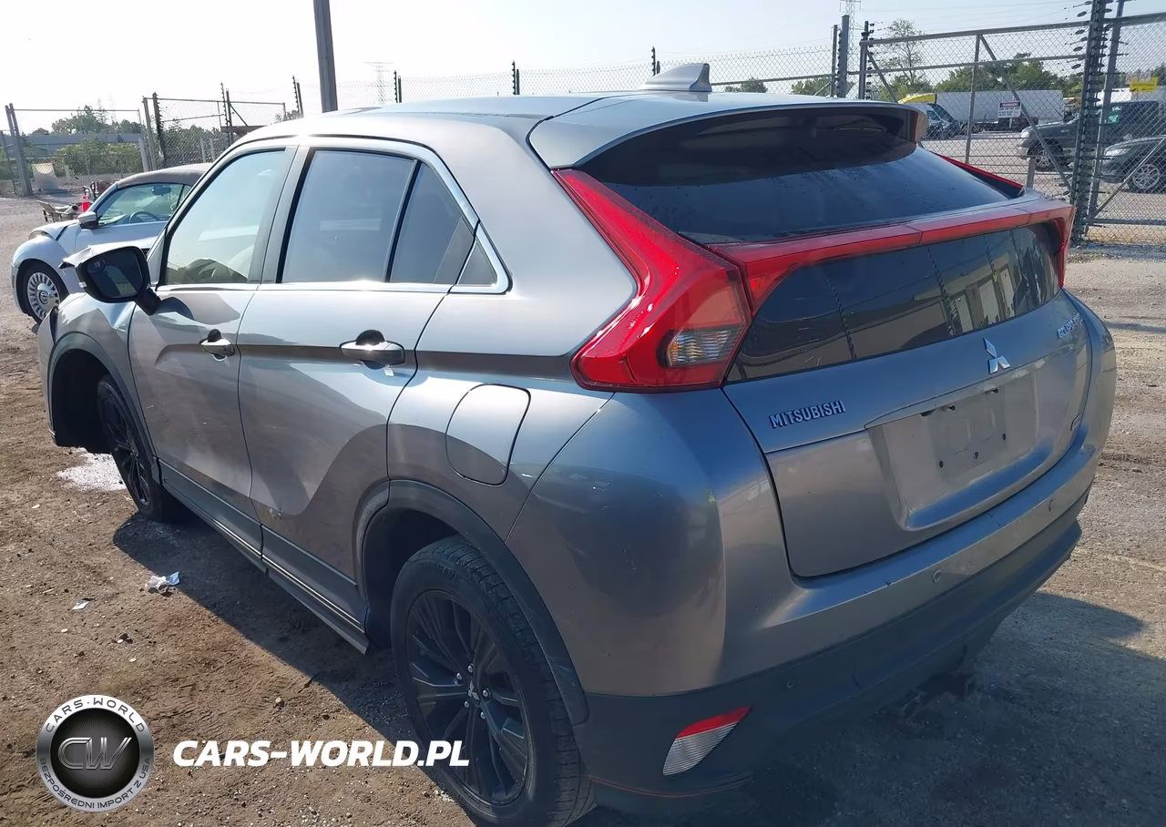 2018 Mitsubishi Eclipse Cross Le VIN:JA4AT4AA5JZ070479 - 3