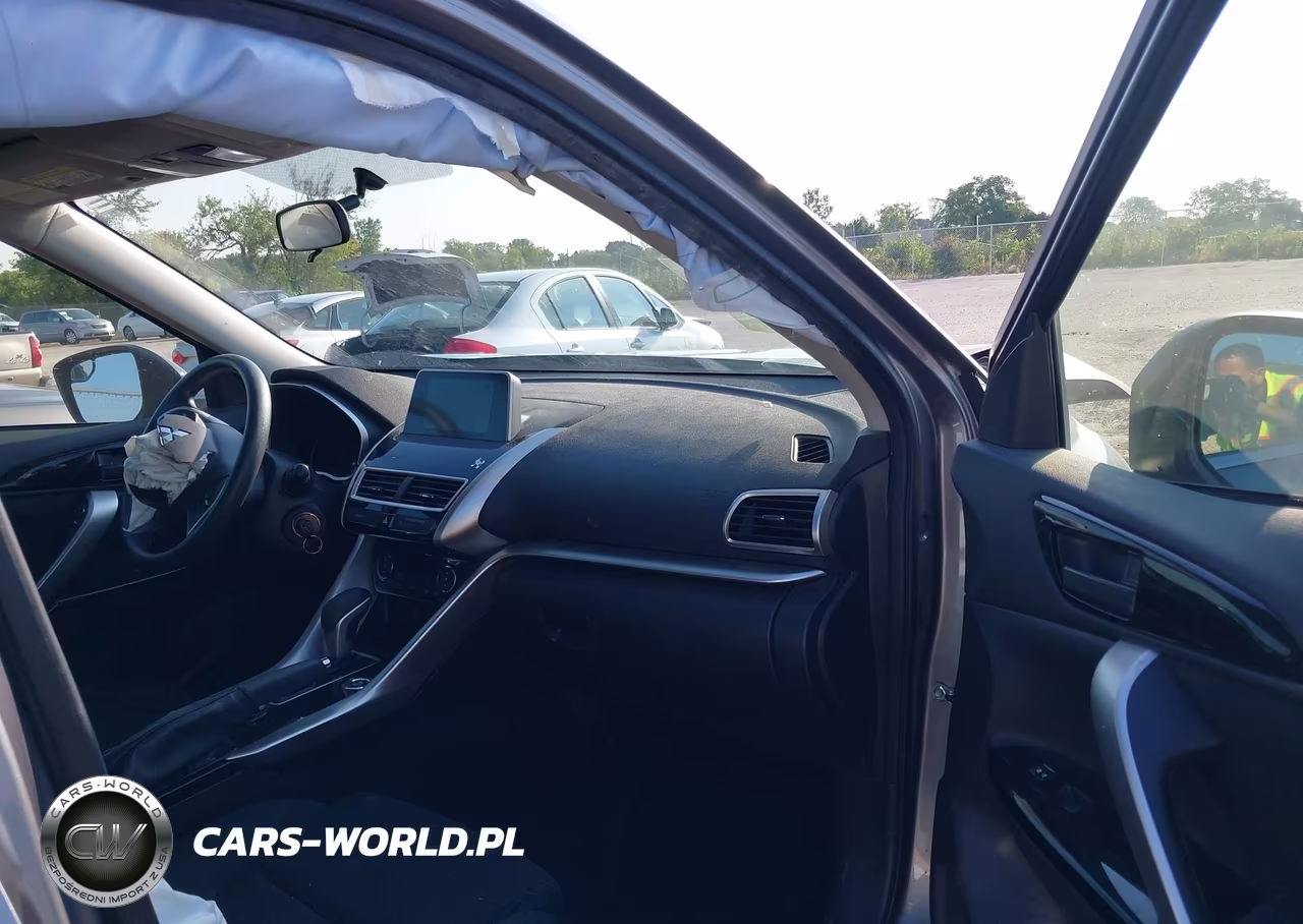 2018 Mitsubishi Eclipse Cross Le VIN:JA4AT4AA5JZ070479 - 5