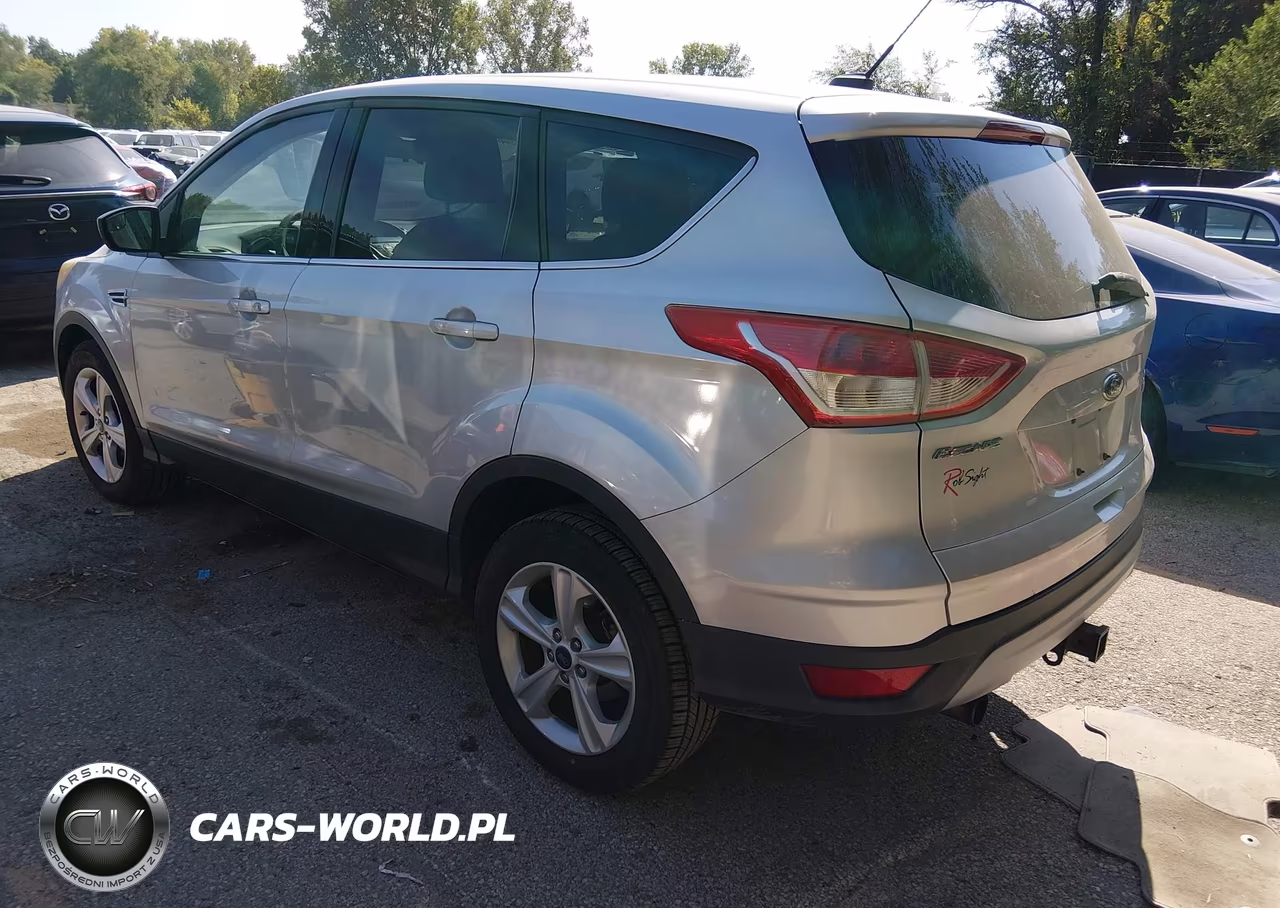 2013 Ford Escape Se VIN:1FMCU0G91DUA16918 - 3