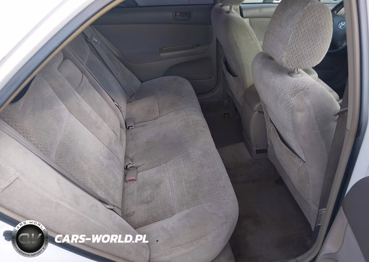 2004 Toyota Camry Le VIN:4T1BE32K44U339283 - 8