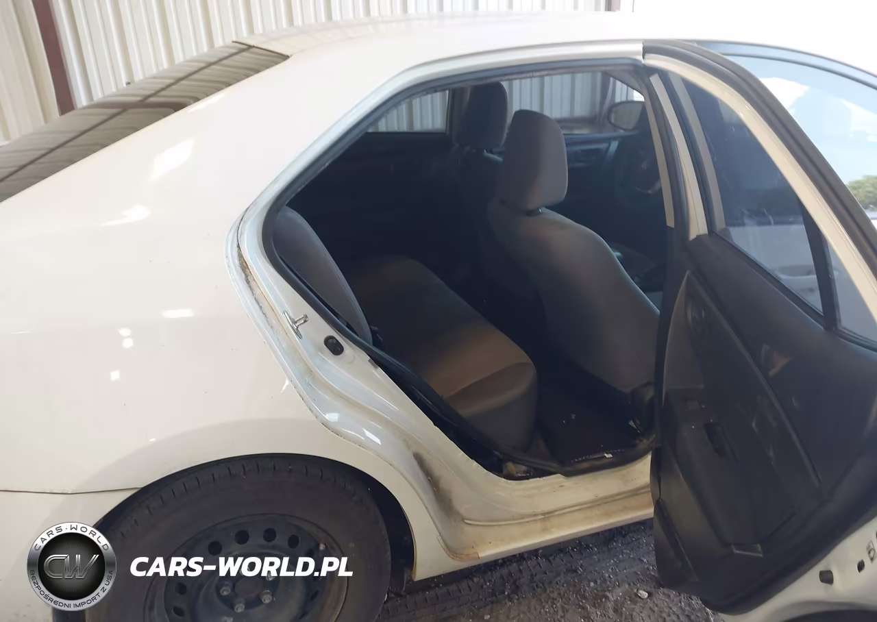 2017 Toyota Corolla L VIN:5YFBURHE9HP673291 - 8