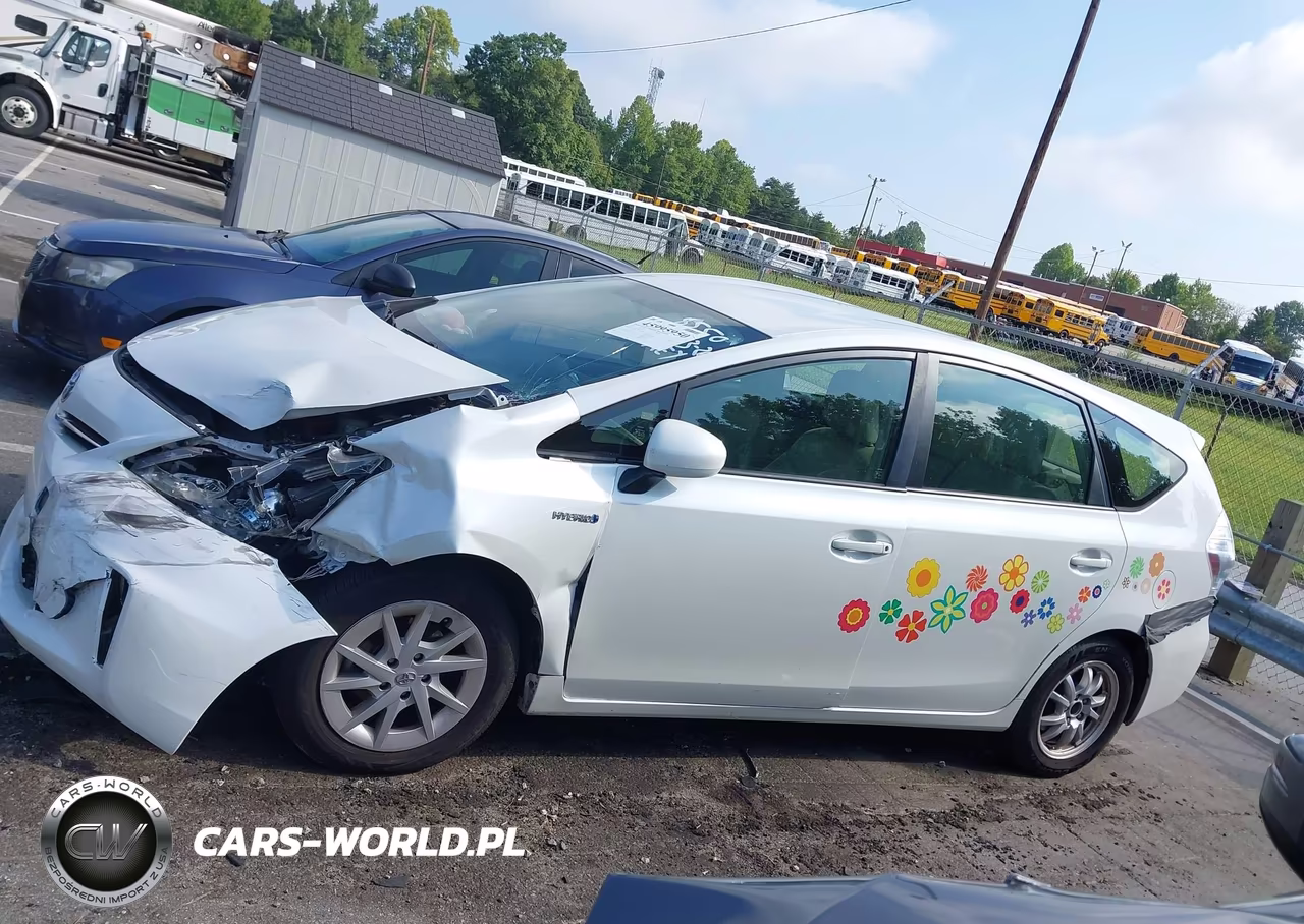 2013 Toyota Prius V Three VIN:JTDZN3EU7D3208550 - 14