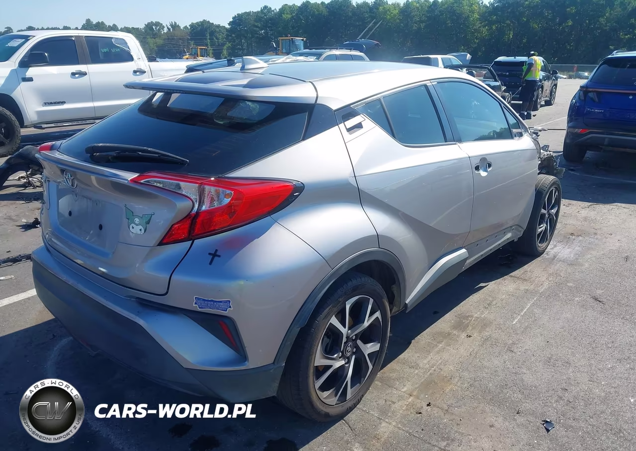 2018 Toyota C-Hr Xle Premium VIN:NMTKHMBX6JR056265 - 4