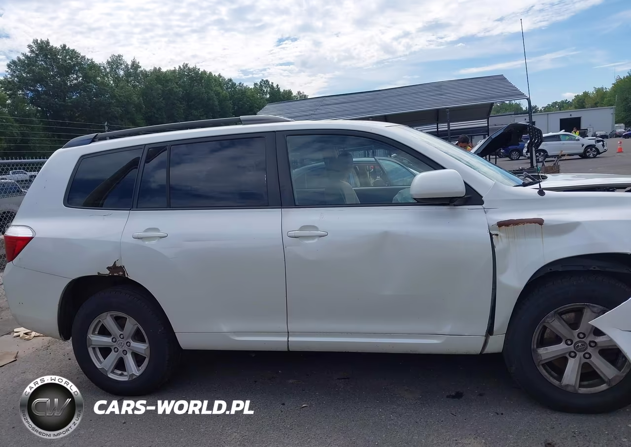 2010 Toyota Highlander Base V6 VIN:JTEBK3EH0A2164319 - 13
