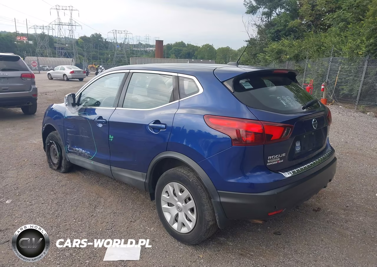 2017 Nissan Rogue Sport S VIN:JN1BJ1CR2HW104815 - 3